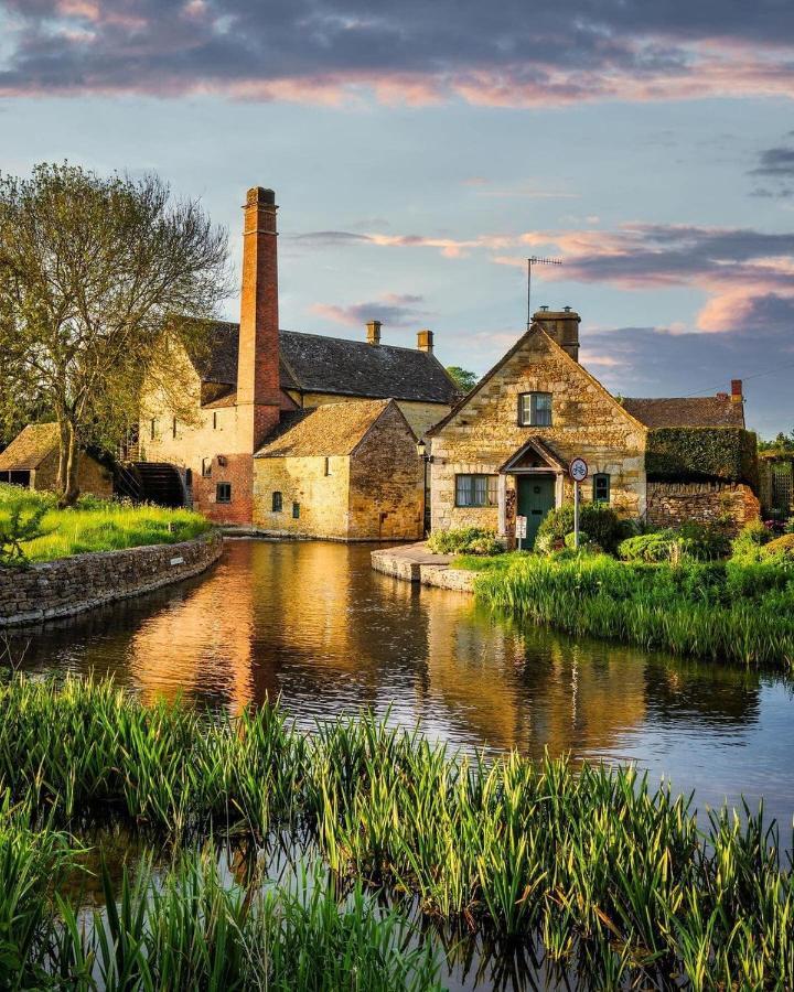 Large Stylish Luxury Cotswold Cottage - Ideal For Families, W/ Ev Charging Andoversford Zewnętrze zdjęcie