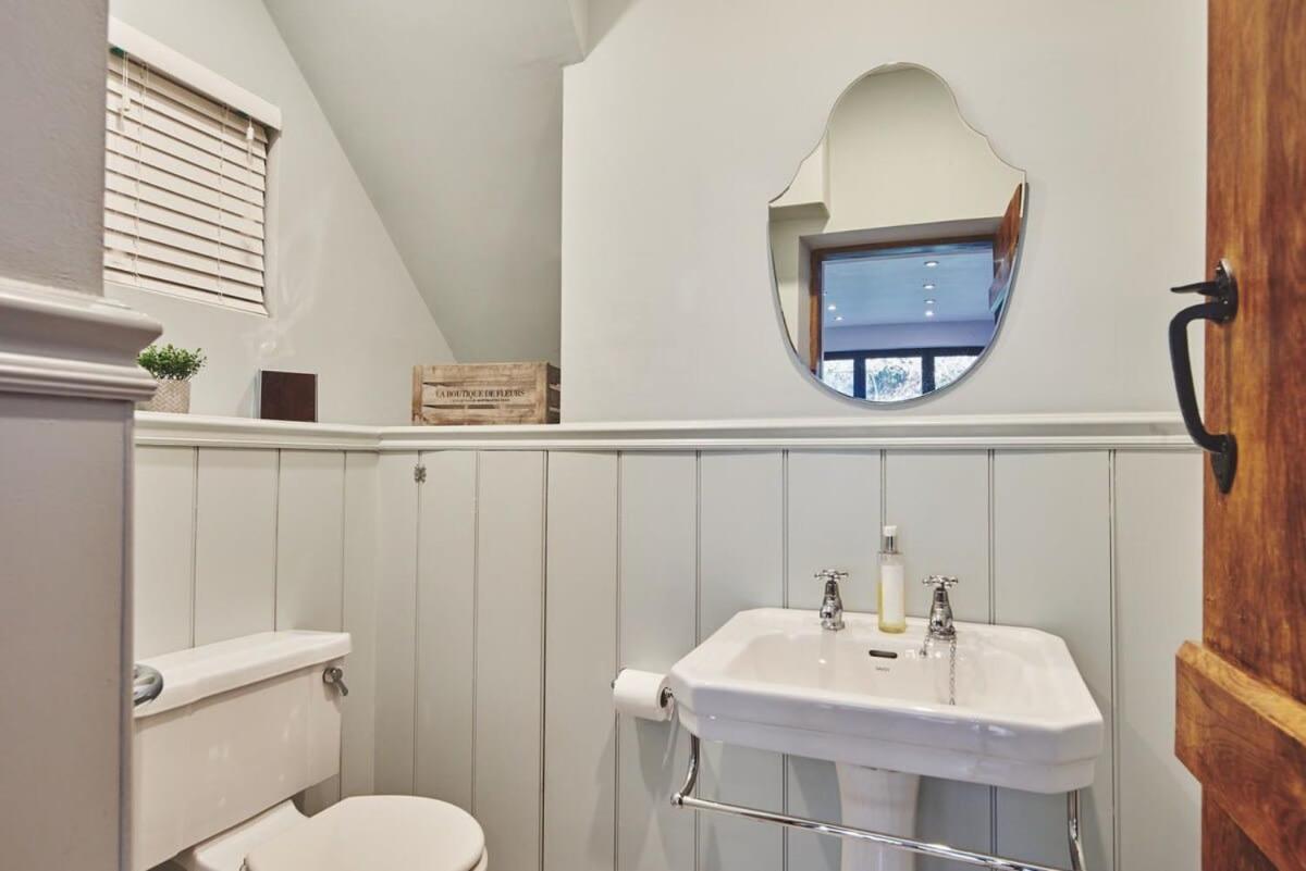 Large Stylish Luxury Cotswold Cottage - Ideal For Families, W/ Ev Charging Andoversford Zewnętrze zdjęcie